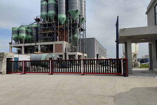 湖北銘望新材料 榮高新款伸縮平移門PY08安裝完成